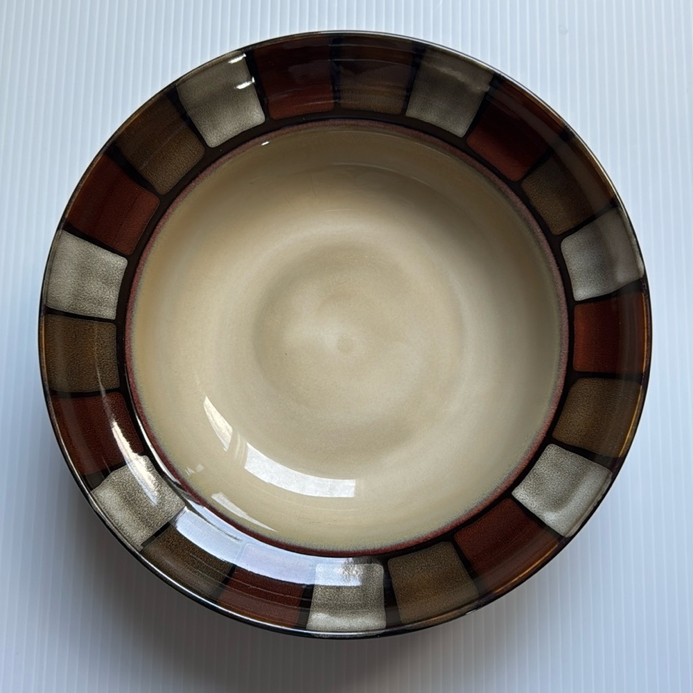 Pfaltzgraff Taos Cream and Brown 10 inch bowl